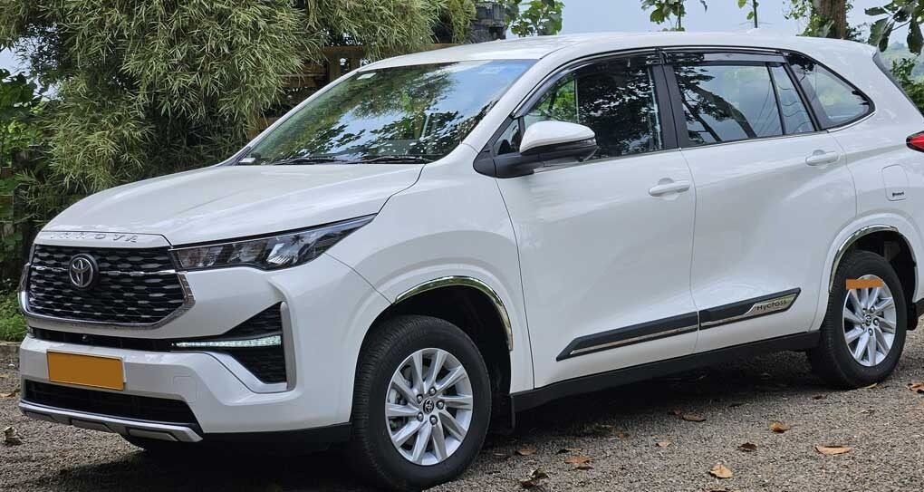 best taxi service in delhi | naag tour and travels | 9910835776